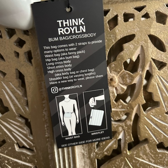 New THINK ROYLN Bum & Crossbody bag w/2 Fashion Straps white color Gift ideas - Picture 6 of 8